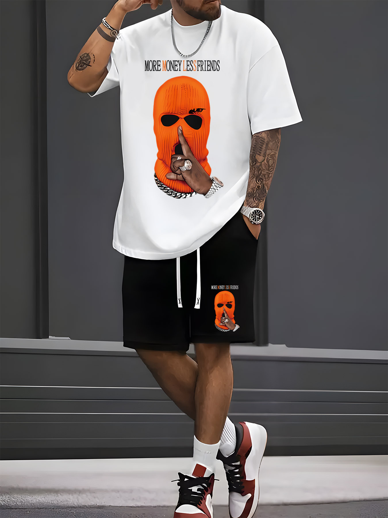 Street Summer Fashion - Setelan Kaos Pendek dan Celana Pendek