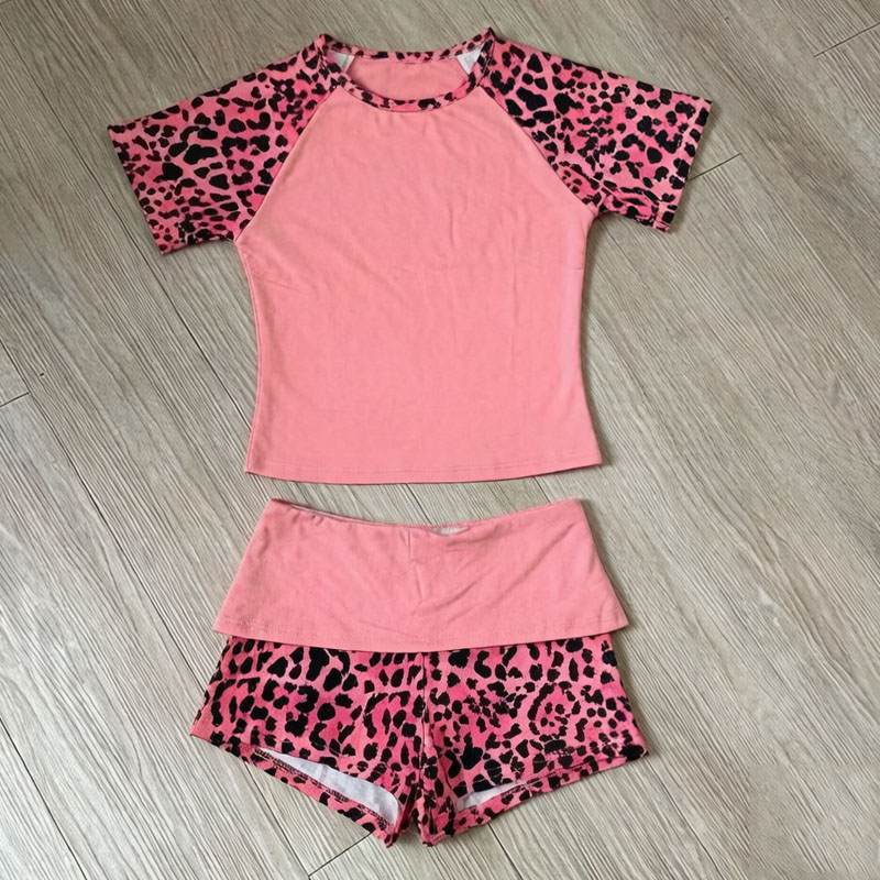 Set Celana Pendek Lengan Pende - Street Fashion Photography ulasan dan harga