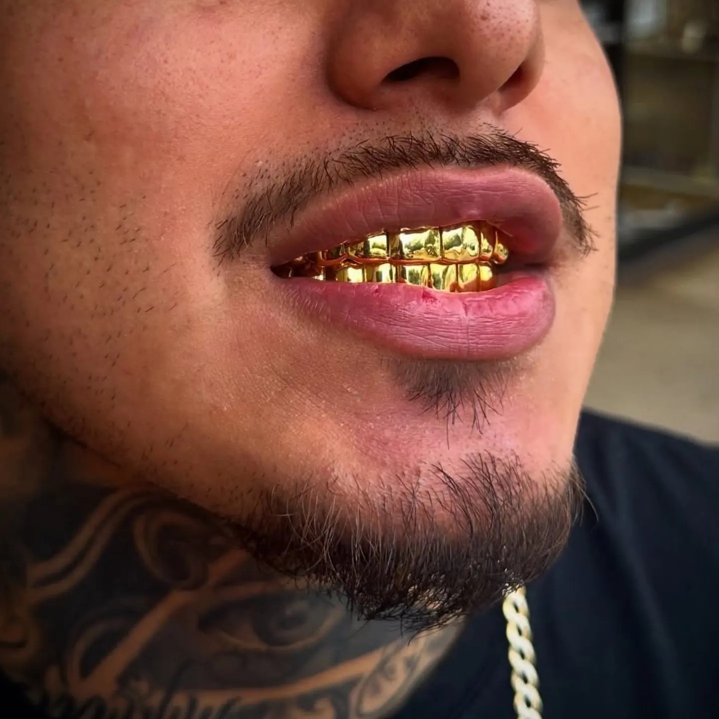 Set Grillz Hip Hop Warna Emas  - Street Fashion Jewelry ulasan dan harga